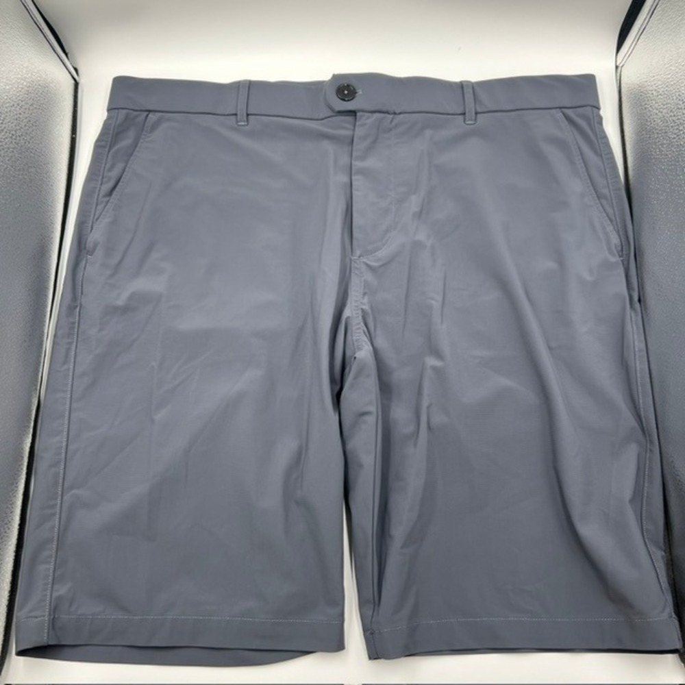 Greyson Montauk Mens 10" Gray Performance Golf Shorts Stretch Activewear Size 38